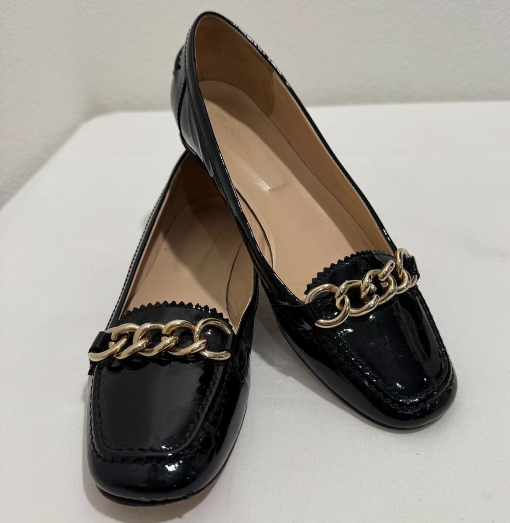 St John Black Patent Loafers with Gold Chain Accent 9M Italy Flats Vintage 90s